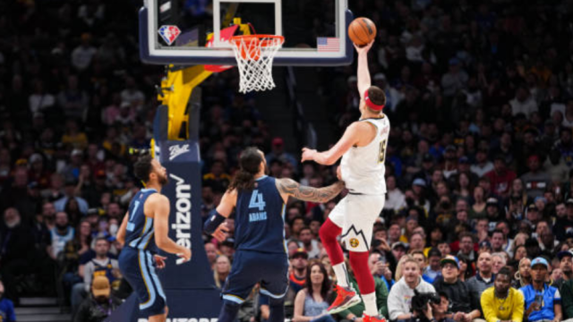 9, 掘金约基奇蝉联MVP  